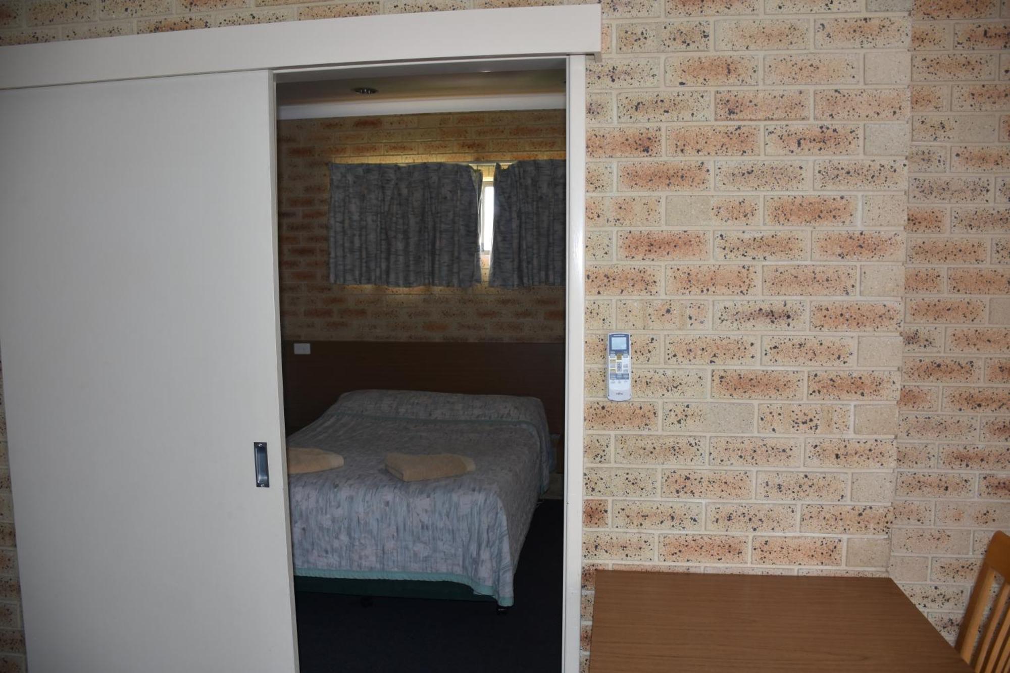 Mount Barker Valley Views Motel & Chalets, Western Australia Ruang foto