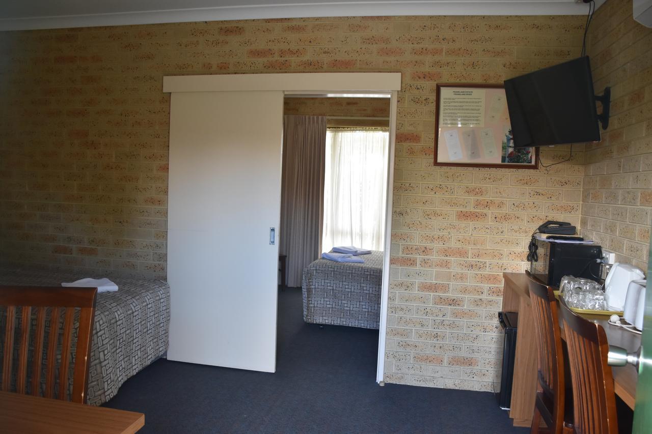 Mount Barker Valley Views Motel & Chalets, Western Australia Bagian luar foto