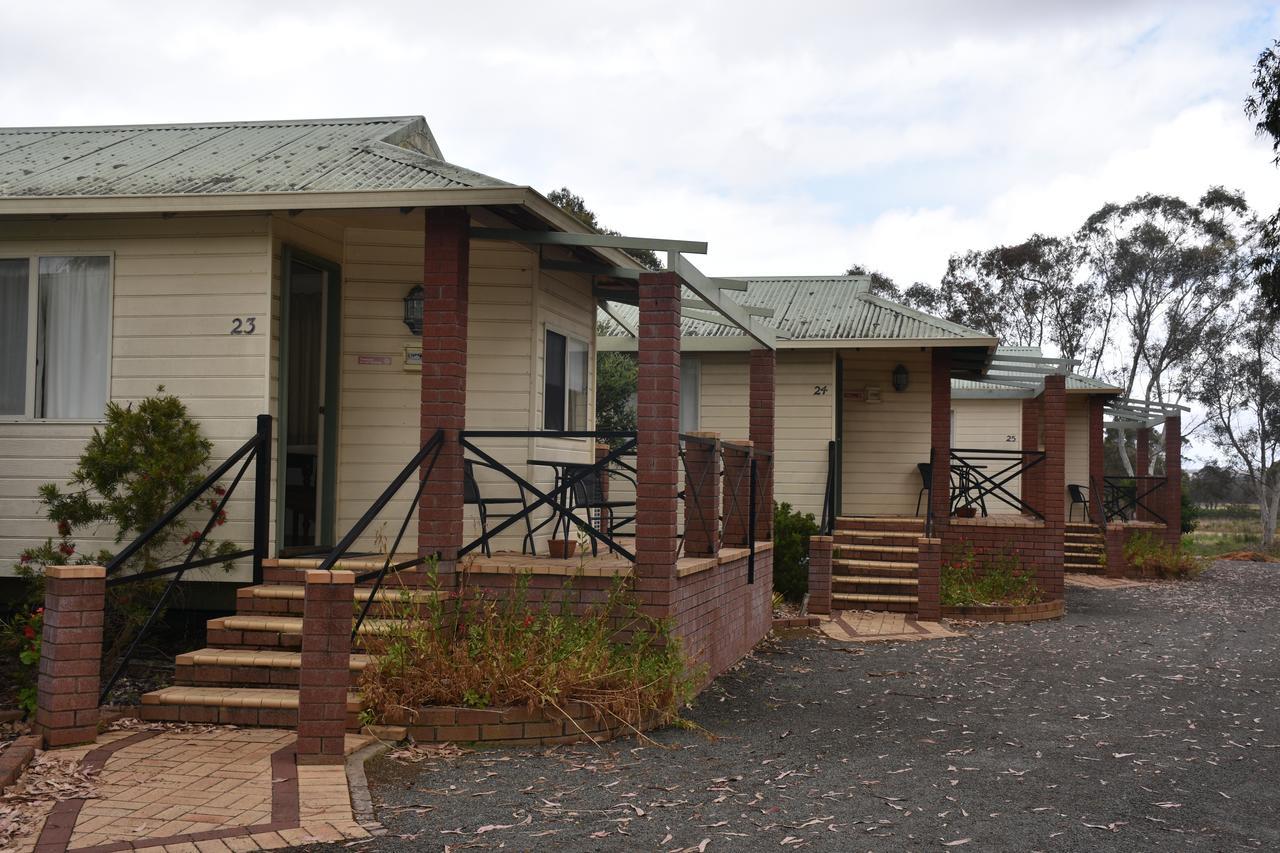Mount Barker Valley Views Motel & Chalets, Western Australia Bagian luar foto