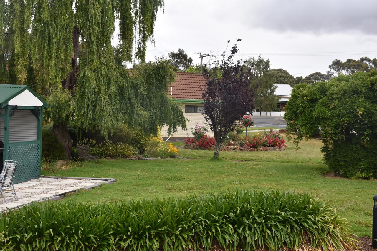 Mount Barker Valley Views Motel & Chalets, Western Australia Bagian luar foto