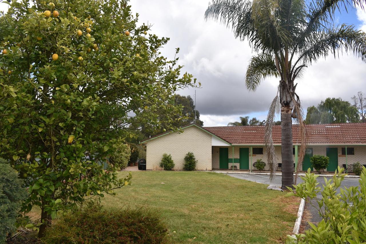 Mount Barker Valley Views Motel & Chalets, Western Australia Bagian luar foto