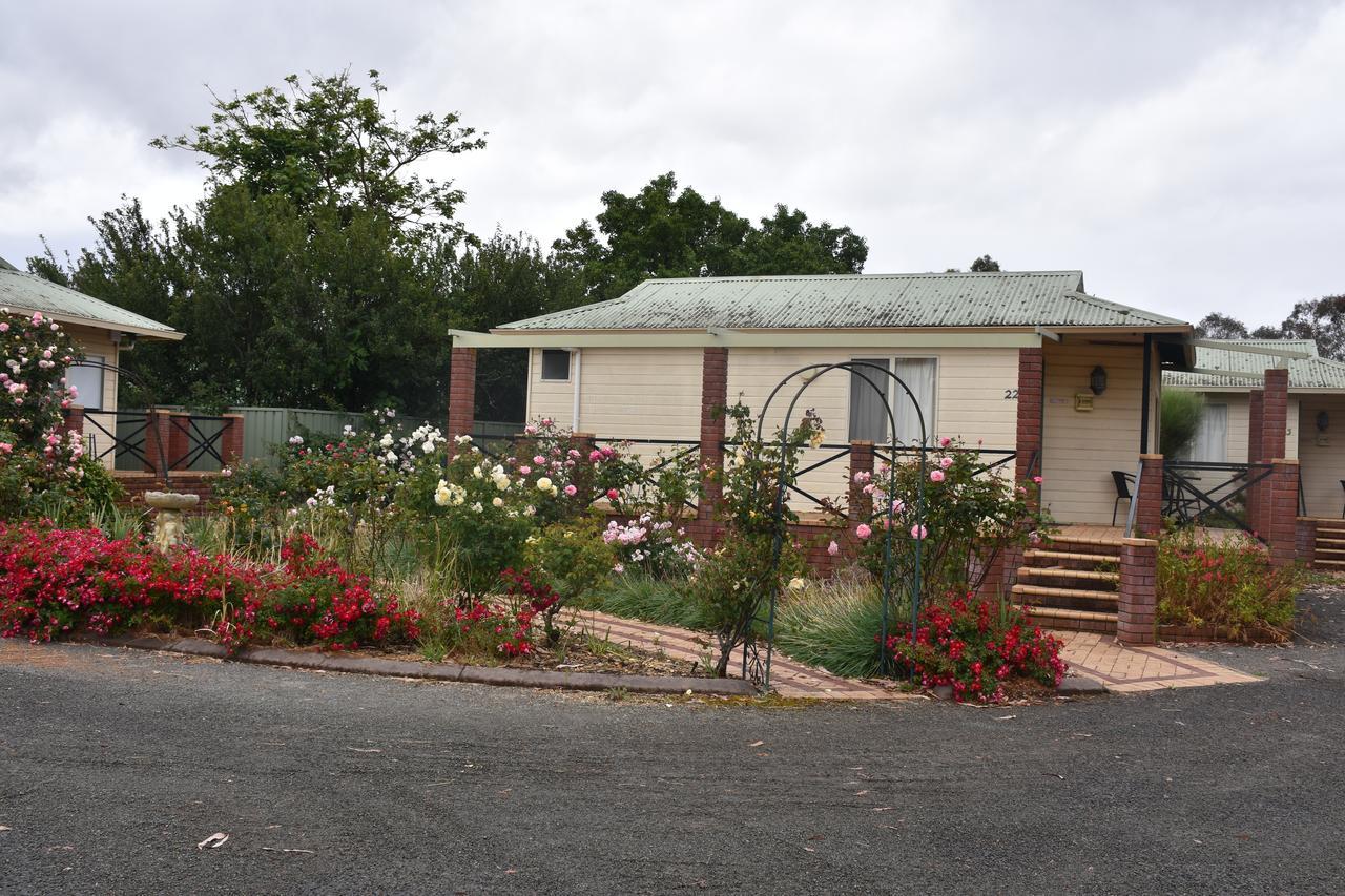 Mount Barker Valley Views Motel & Chalets, Western Australia Bagian luar foto