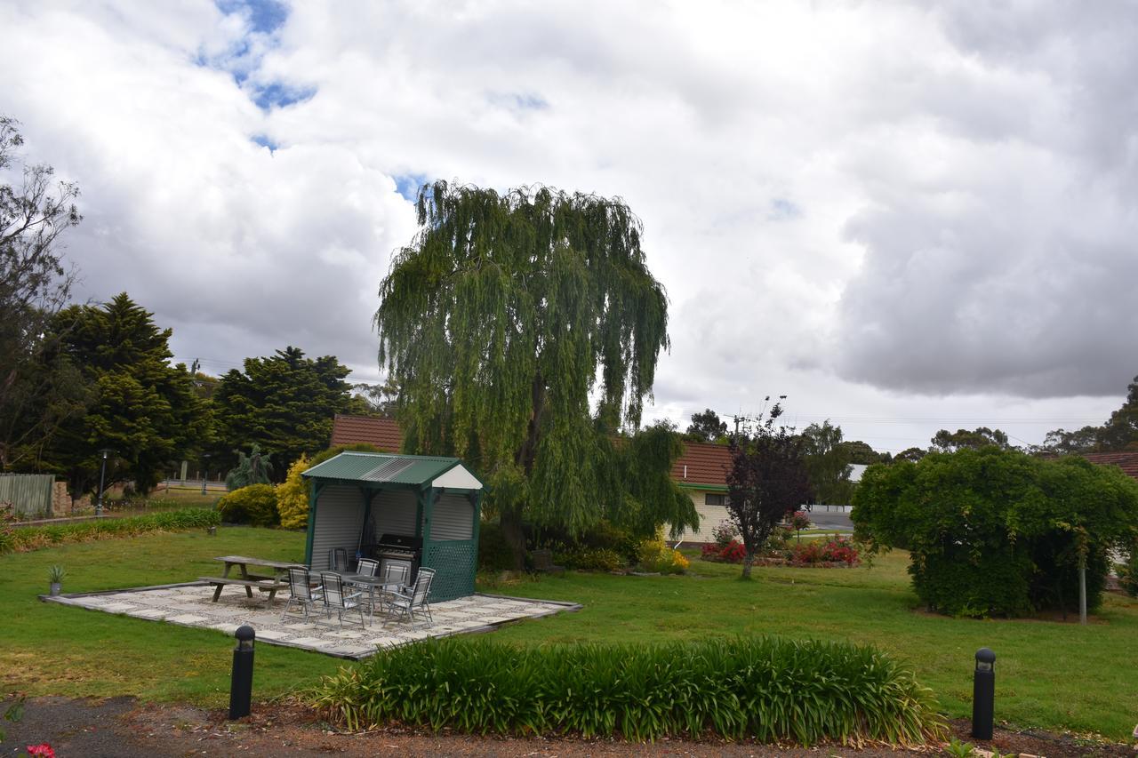 Mount Barker Valley Views Motel & Chalets, Western Australia Bagian luar foto